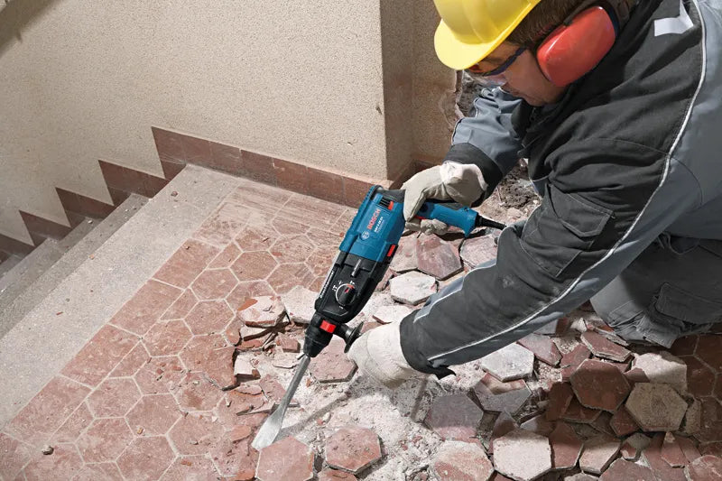 Bosch GBH 2-28 DV Professional Rotary Hammer with SDS Plus | 850W | 1300 RPM