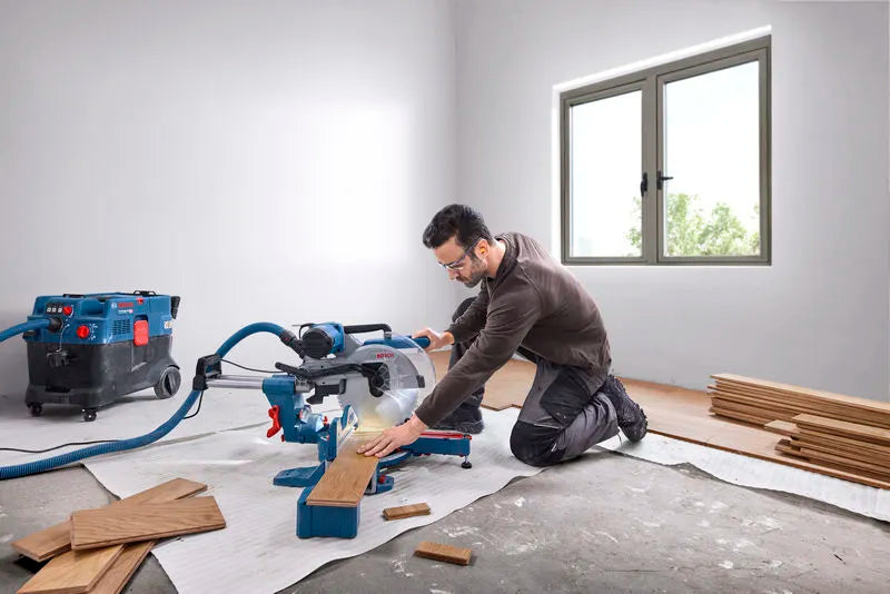 Bosch PRO GCM 340-305 D Professional Sliding Mitre Saw